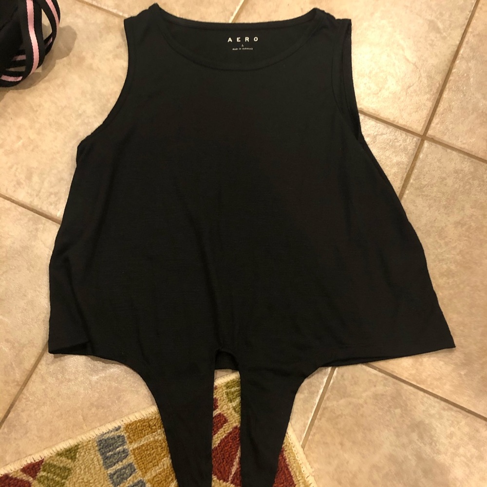 Aero Front Tie Tank Top